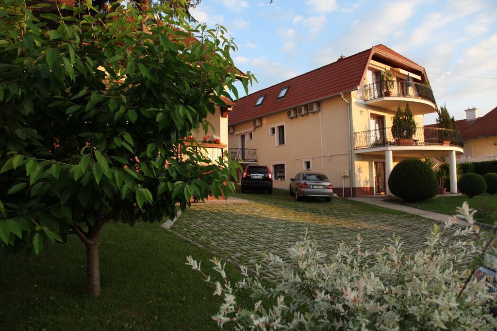 Erika Apartmanházak Heviz Quarto foto