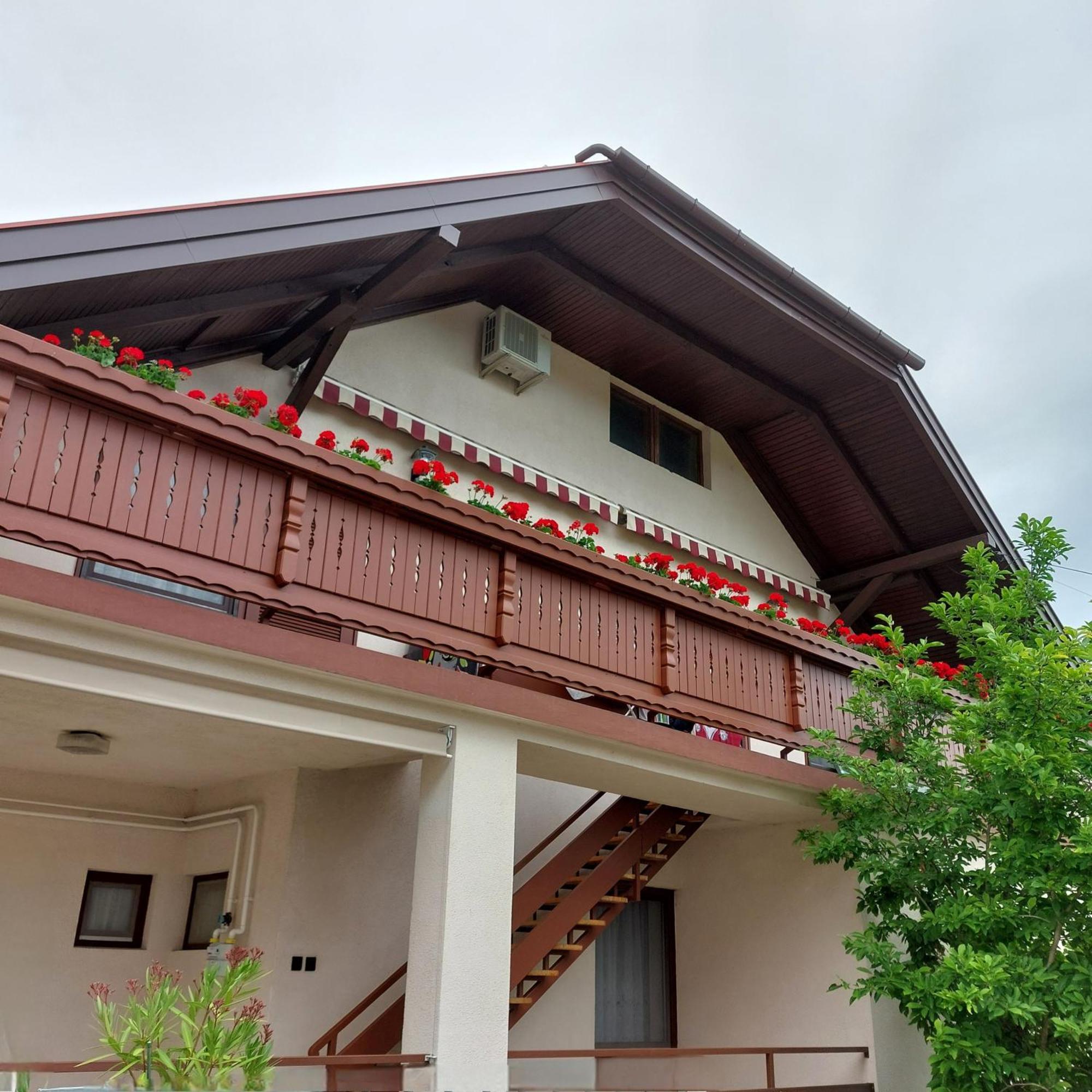 Erika Apartmanházak Heviz Exterior foto