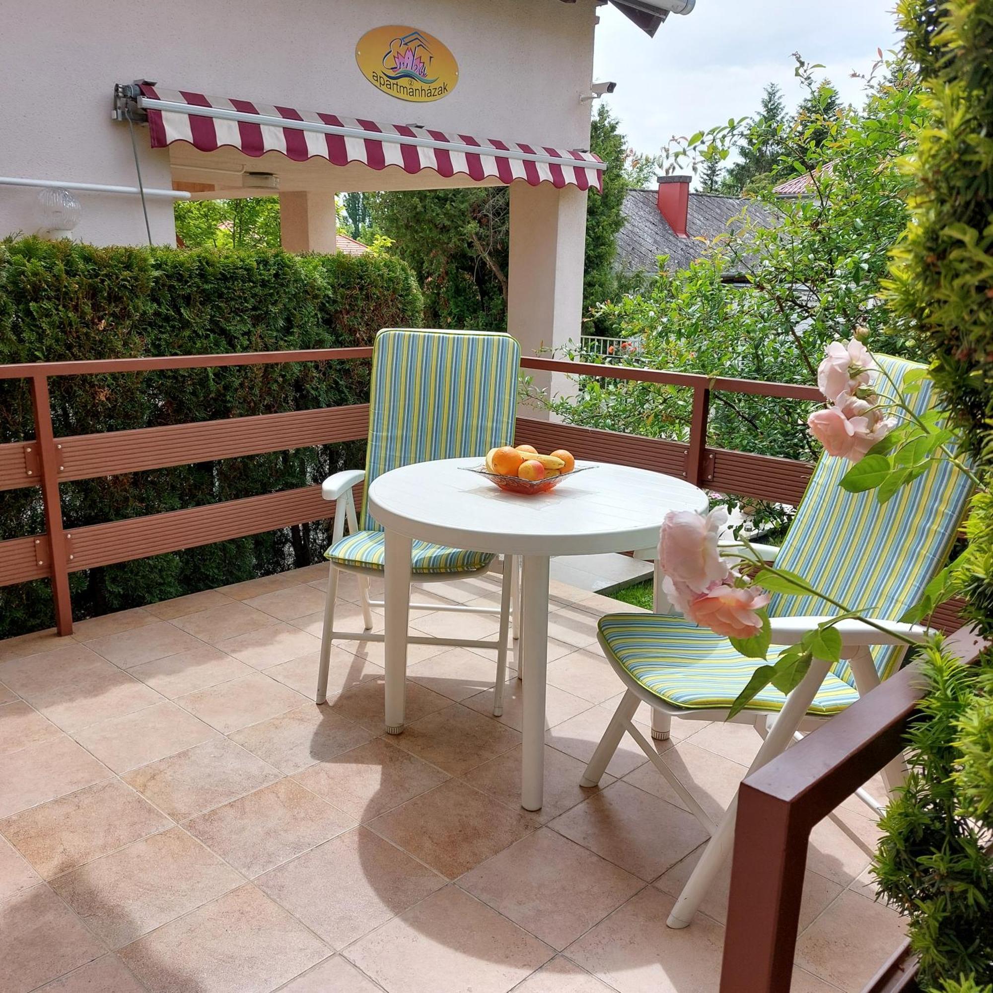 Erika Apartmanházak Heviz Exterior foto