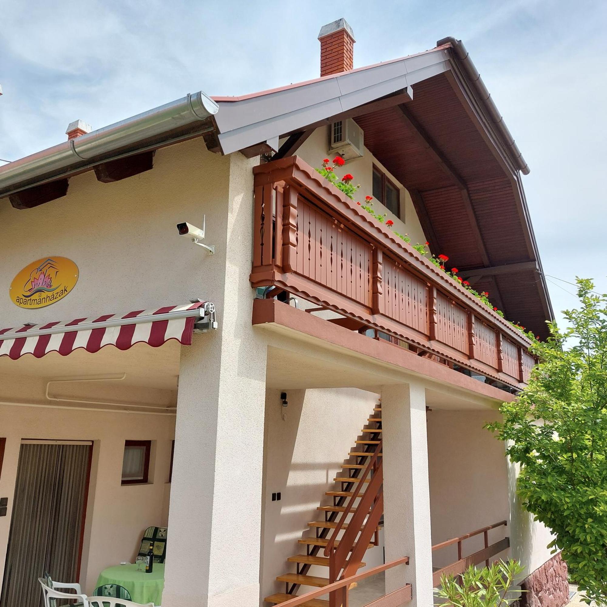 Erika Apartmanházak Heviz Exterior foto