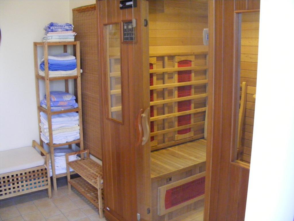 Erika Apartmanházak Heviz Exterior foto