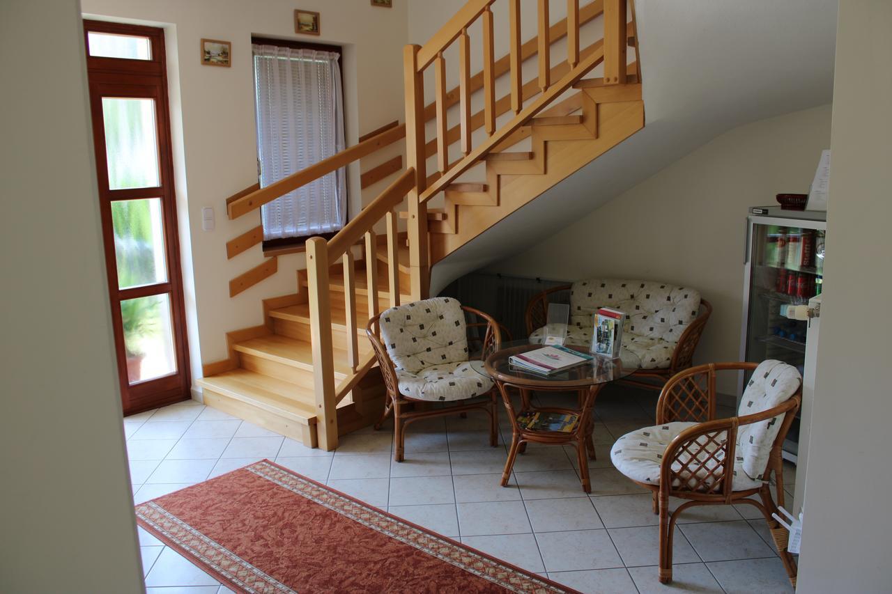 Erika Apartmanházak Heviz Exterior foto