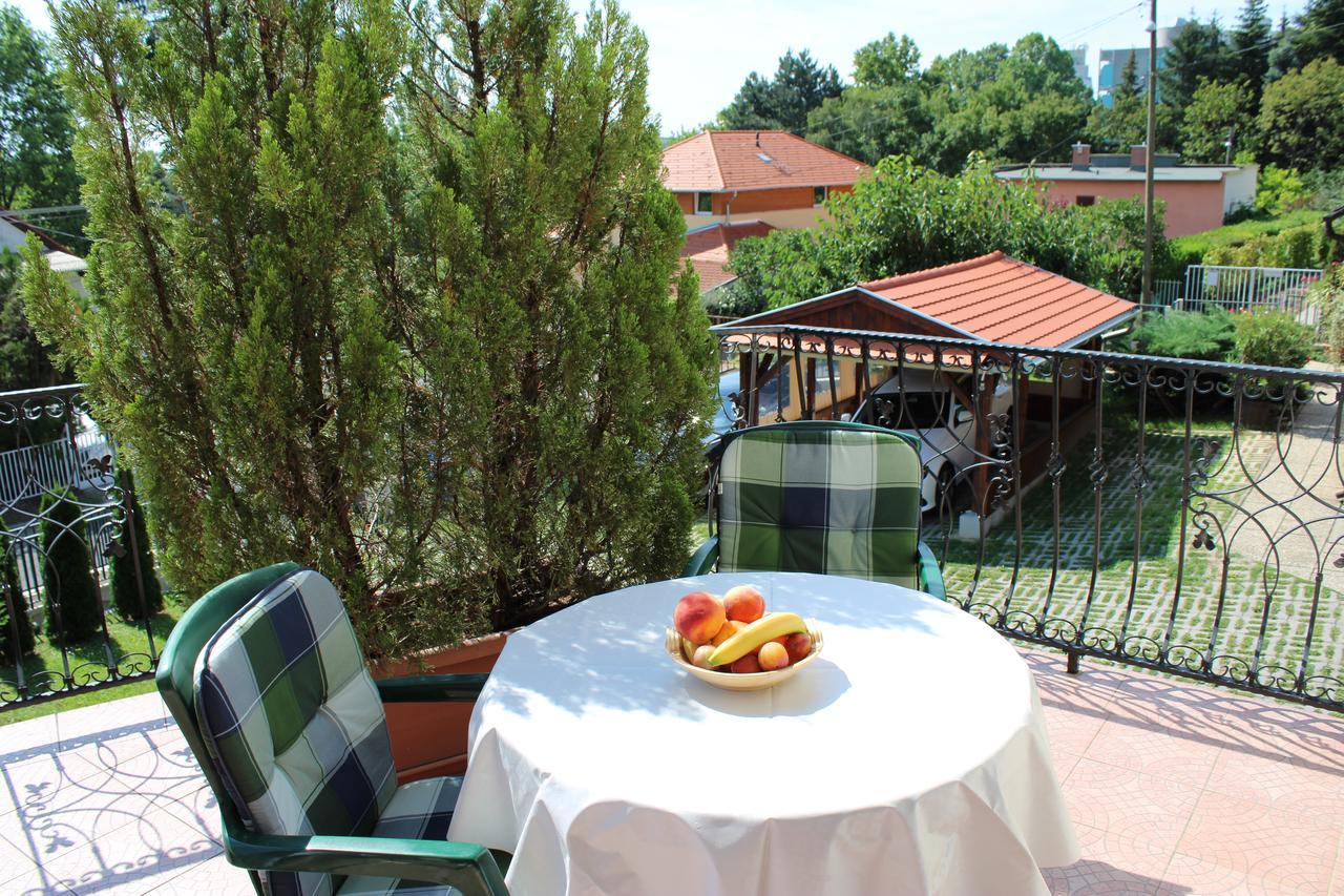 Erika Apartmanházak Heviz Exterior foto